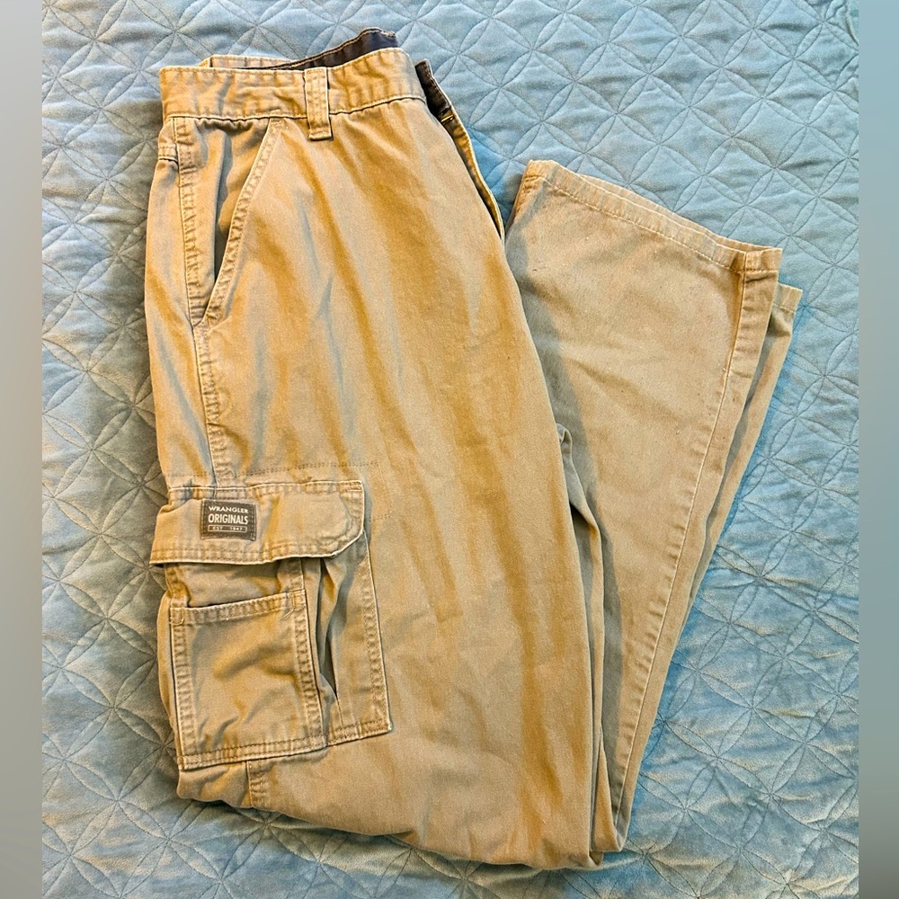 Wrangler cargo pants 34 x 34